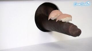 Nagy Mellű Leszbikus MILF-ek Izgató Sushi Glory Hole Kalandja BBC Szopással és Cuki Ázsiai Tini Csábítással
