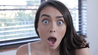 Babysitter csajok és a hatalmas farkuk - TeamSkeet izgi kalandjai