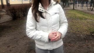 Idegen fizetős szopása és dugása csevej közben orosz amatőrrel