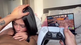 Forró mostoha nővérem nem hagyja, hogy békén játsszak a Fortnite-tal, és rávett a spriccelésre