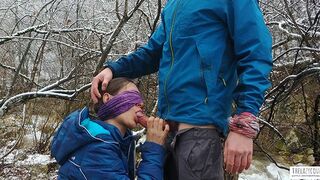 Vad vad szopás és geci nyelés a hegyi folyóparton nyilvánosan