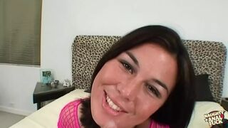 Ashley Blue három vastag, kemény farokkal él át vad és nedves anális orgazmust