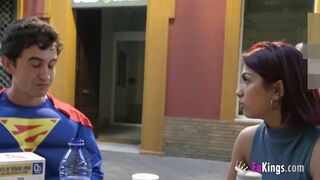 Csajka 21 évesen, Szexi első pornós jelenete a FaKings-nél SuperDude-dal